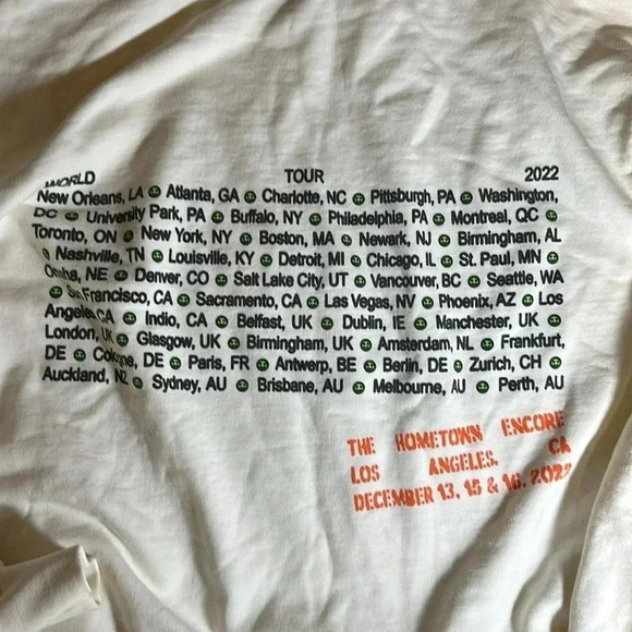 2022 Billie Eilish Happier Than Ever World Tour Hoodie Sweatshirt Small - Picture 9 of 11